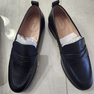 Women's Cole Haan Black Leather Slip-On Loafers 10.5 B. - new